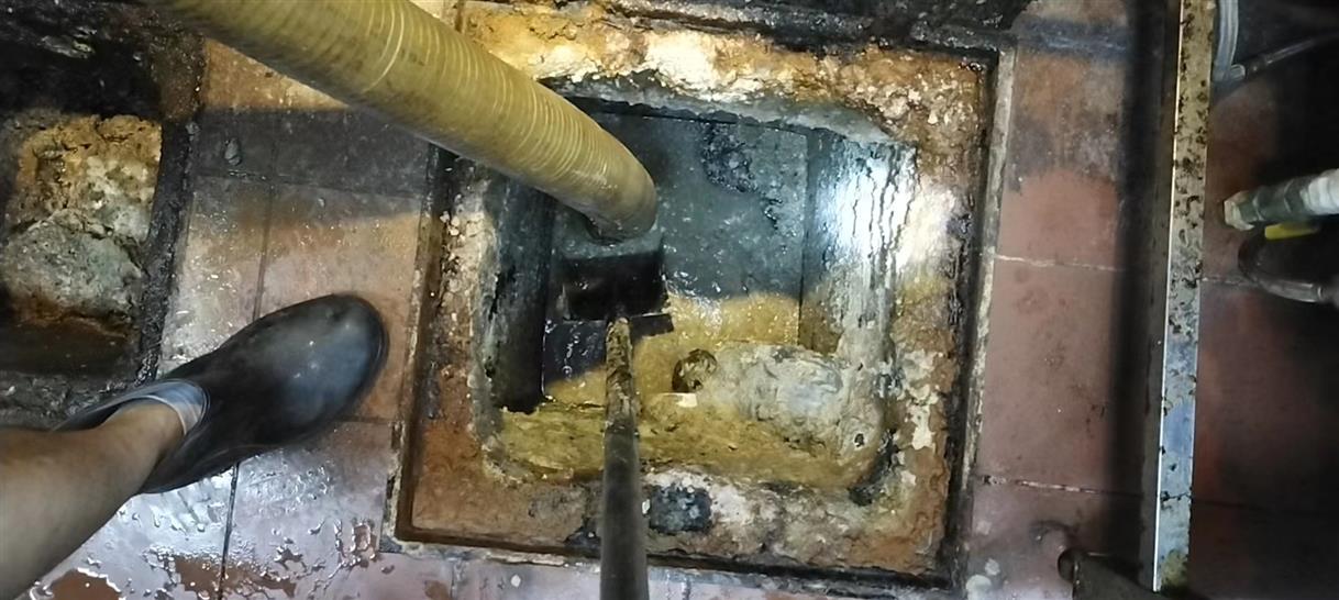 麻洋镇污水池清理一般都有毒气，怎么预防中毒呢？